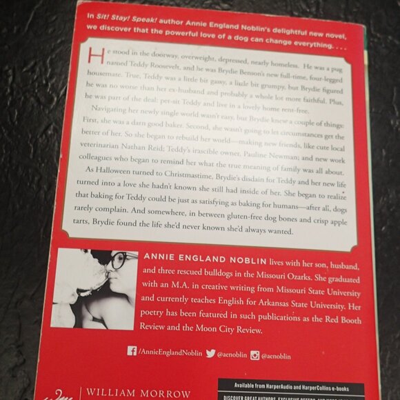 Pupcakes Paperback book by Annnie England Noblin - Picture 2 of 2